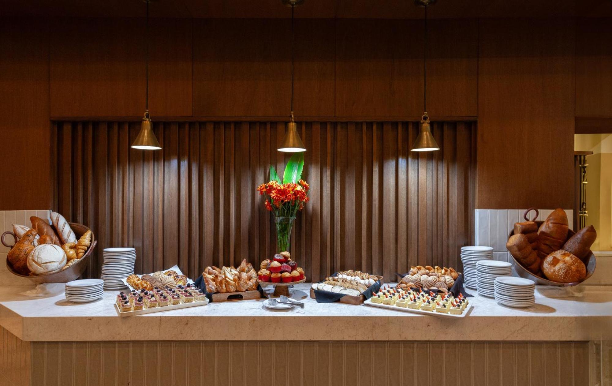 Plaza Camelinas Hotel Керетаро Экстерьер фото